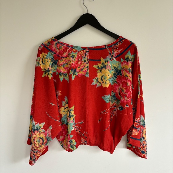 Floral Blouse - Picture 2 of 2